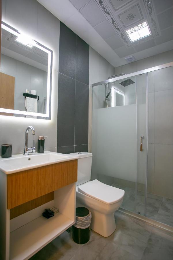 Blau Gruen Istanbul Otel Esterno foto